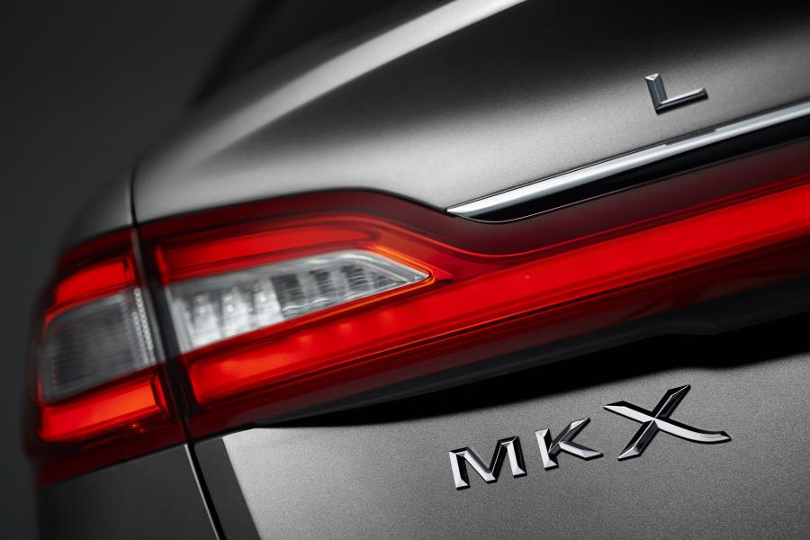  Lincoln MKX 2015 года  (фото 4 из 26)